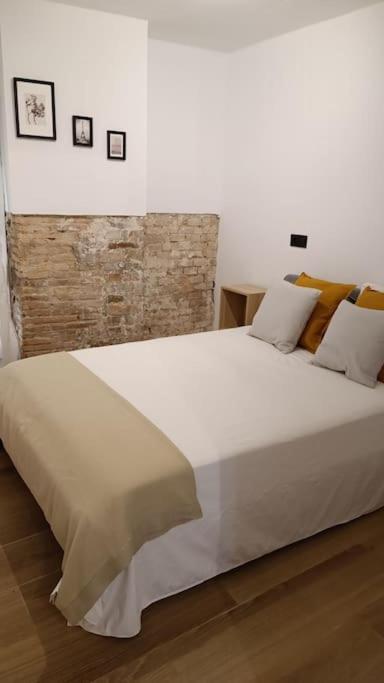 Boutique Apartment Ave Centro Lleida Luaran gambar